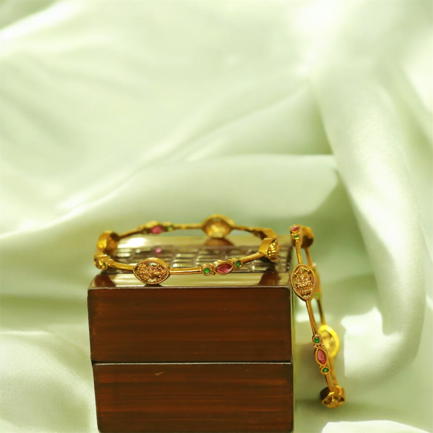 Antique Lakshmi Bangle (Set of 2)