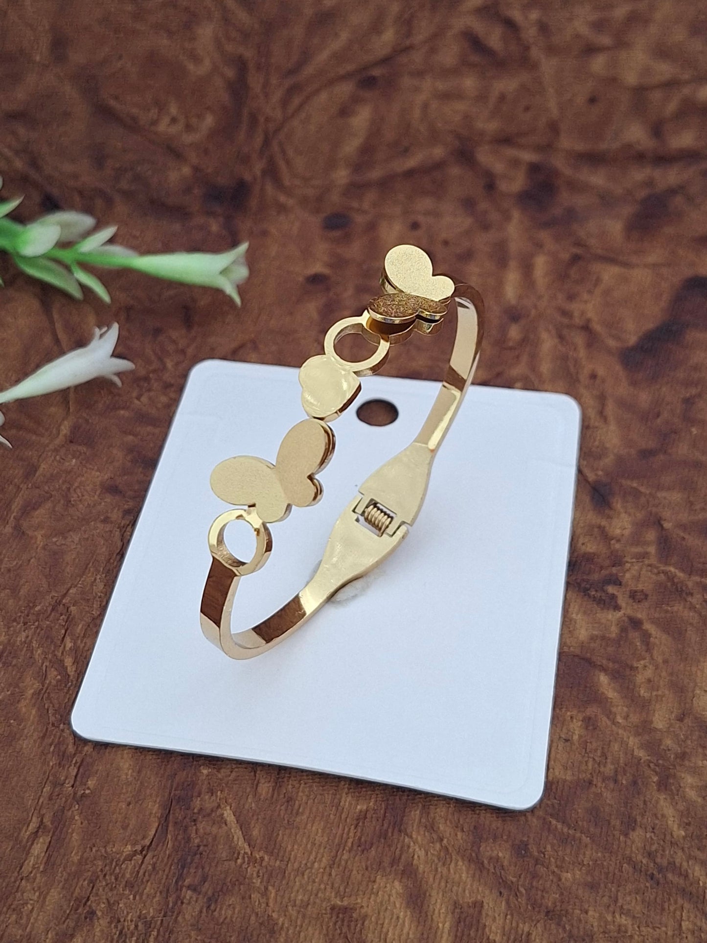 Anti -tarnish Gold Plated Kada