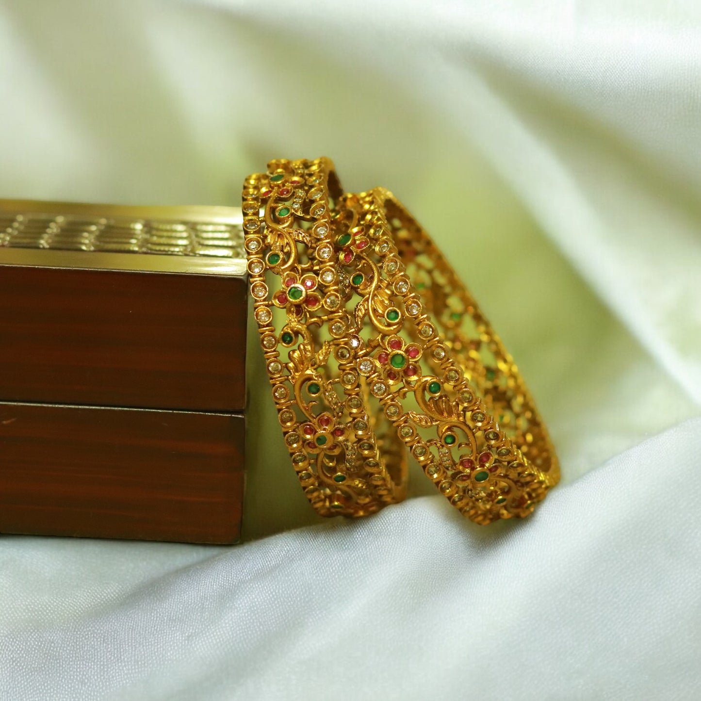 Multi Stones Floral Bangle (Set of 2)