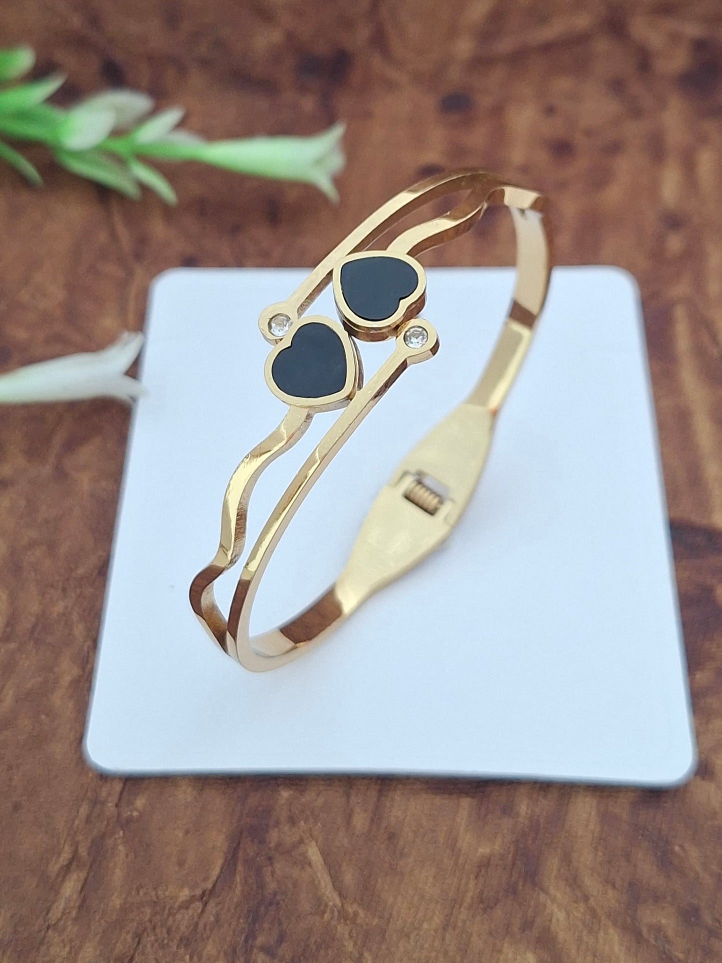 Anti -tarnish Gold Plated Kada