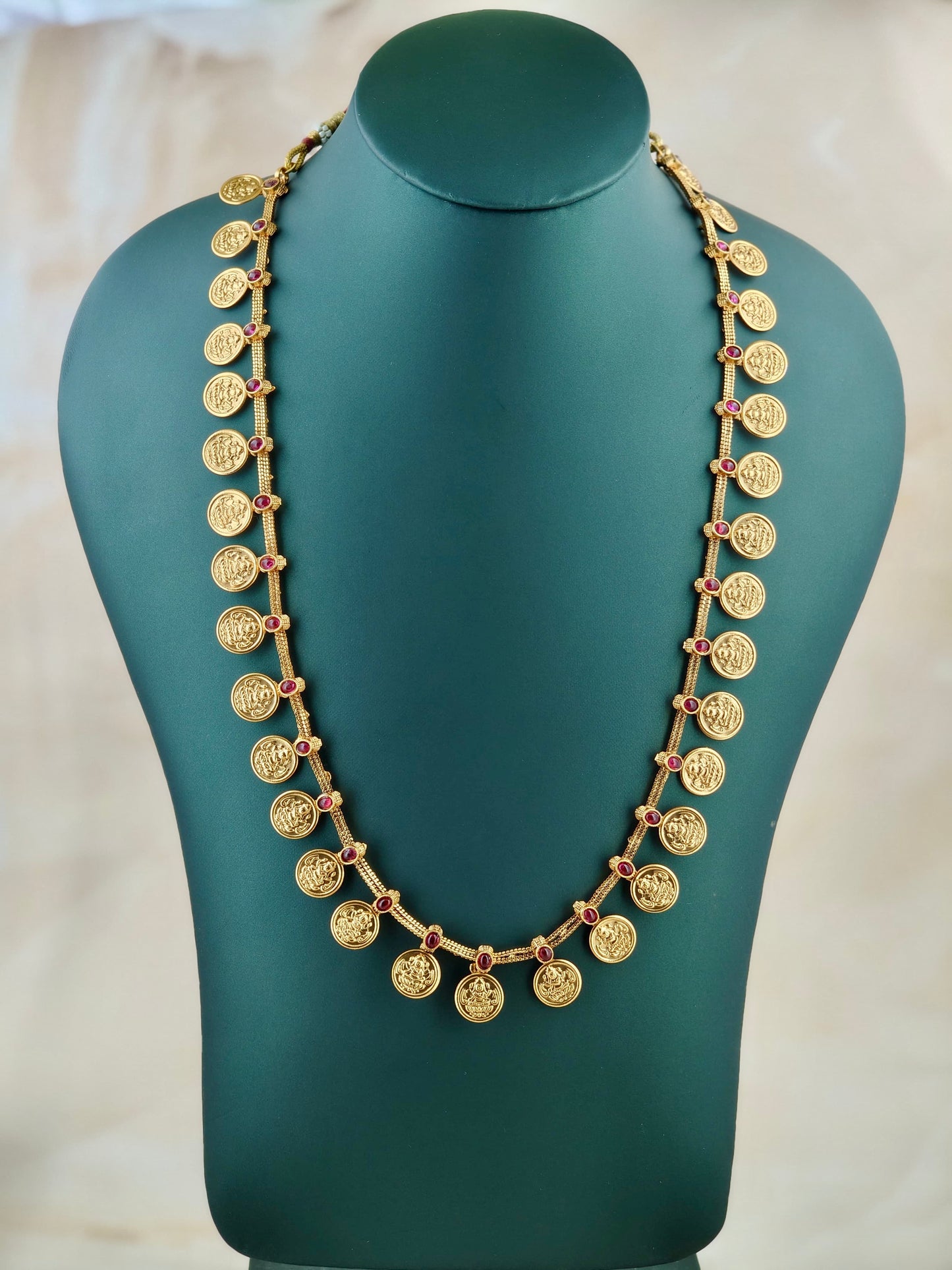 Classic Traditional kaashu maala