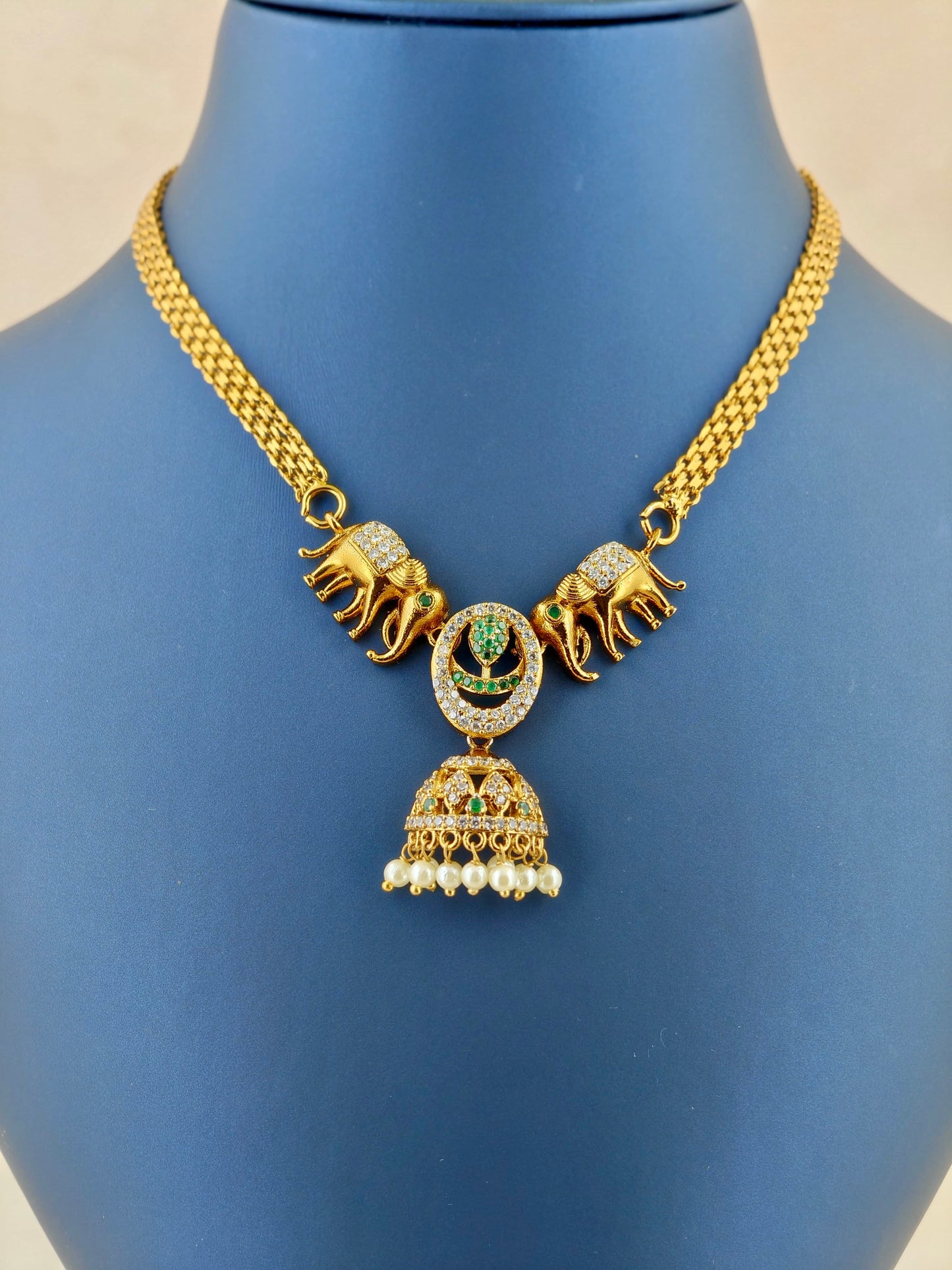 Cutie Elephant Pendant Necklace
