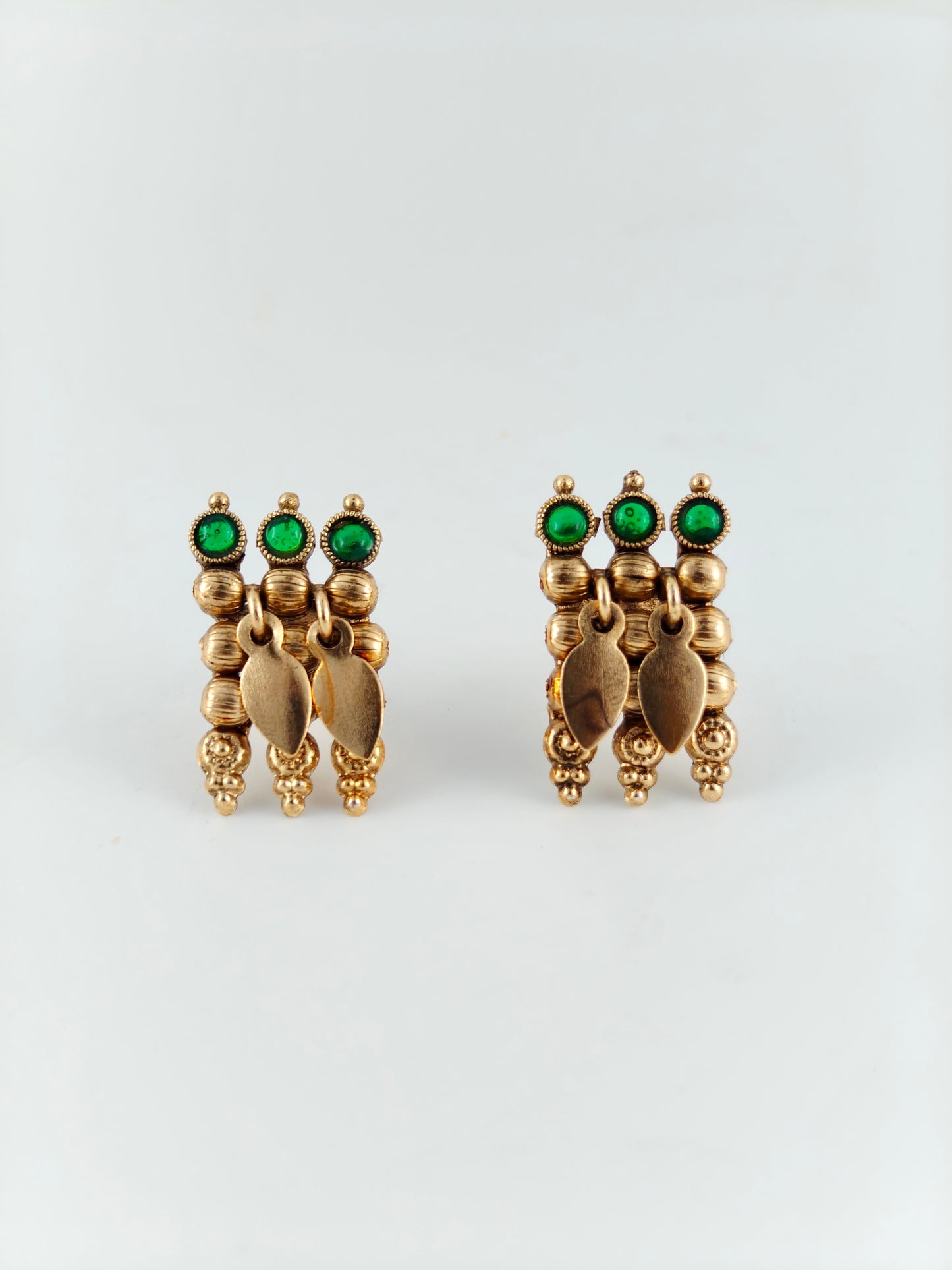 Elakkathali with green stones