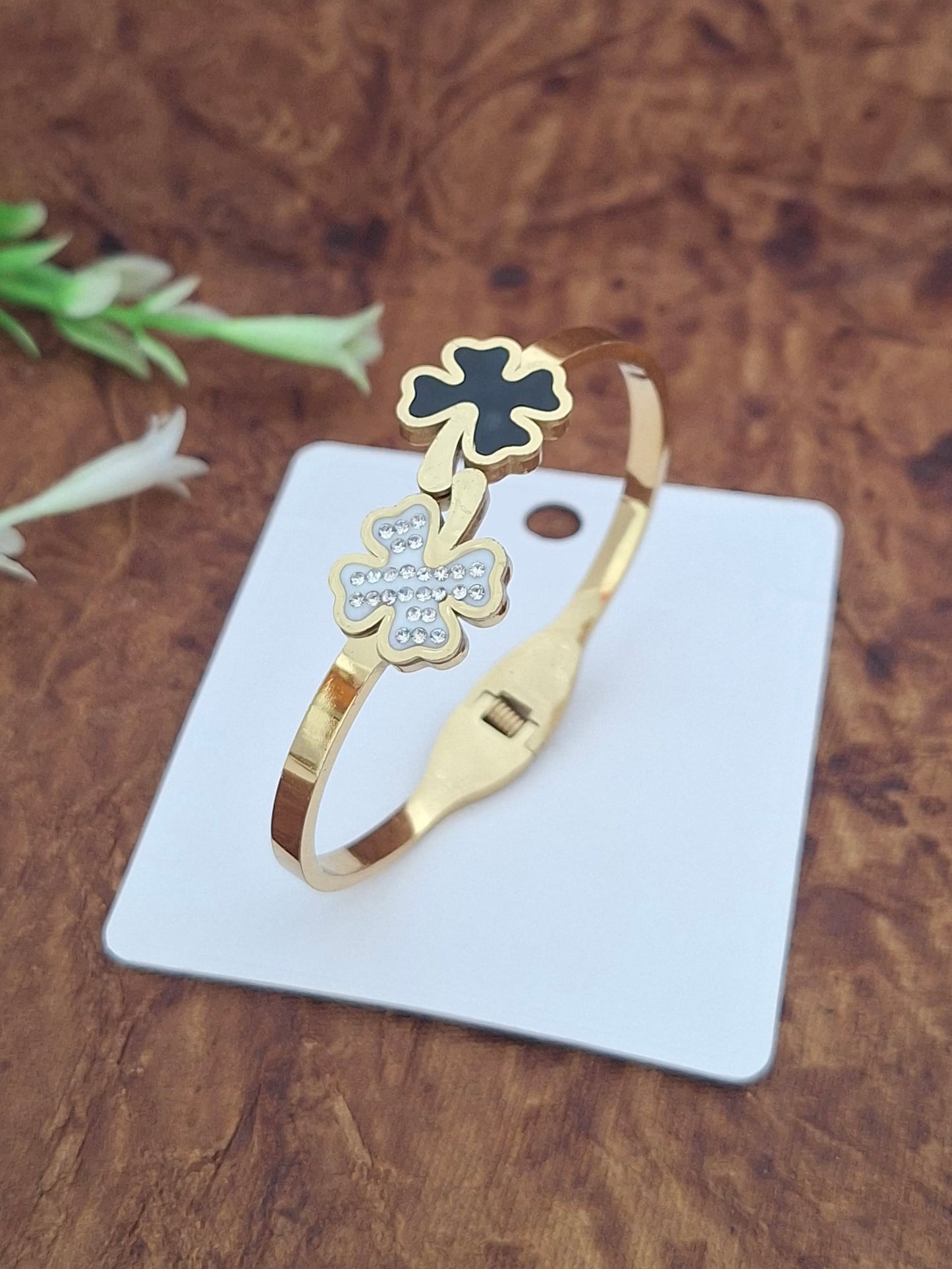 Anti -tarnish Gold Plated Kada