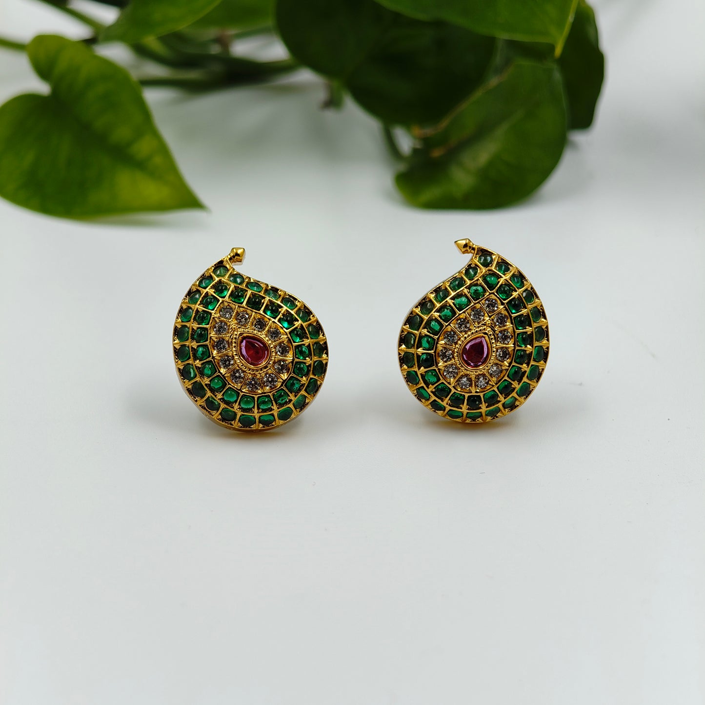 Traditional Kemp Mango Ear Studs