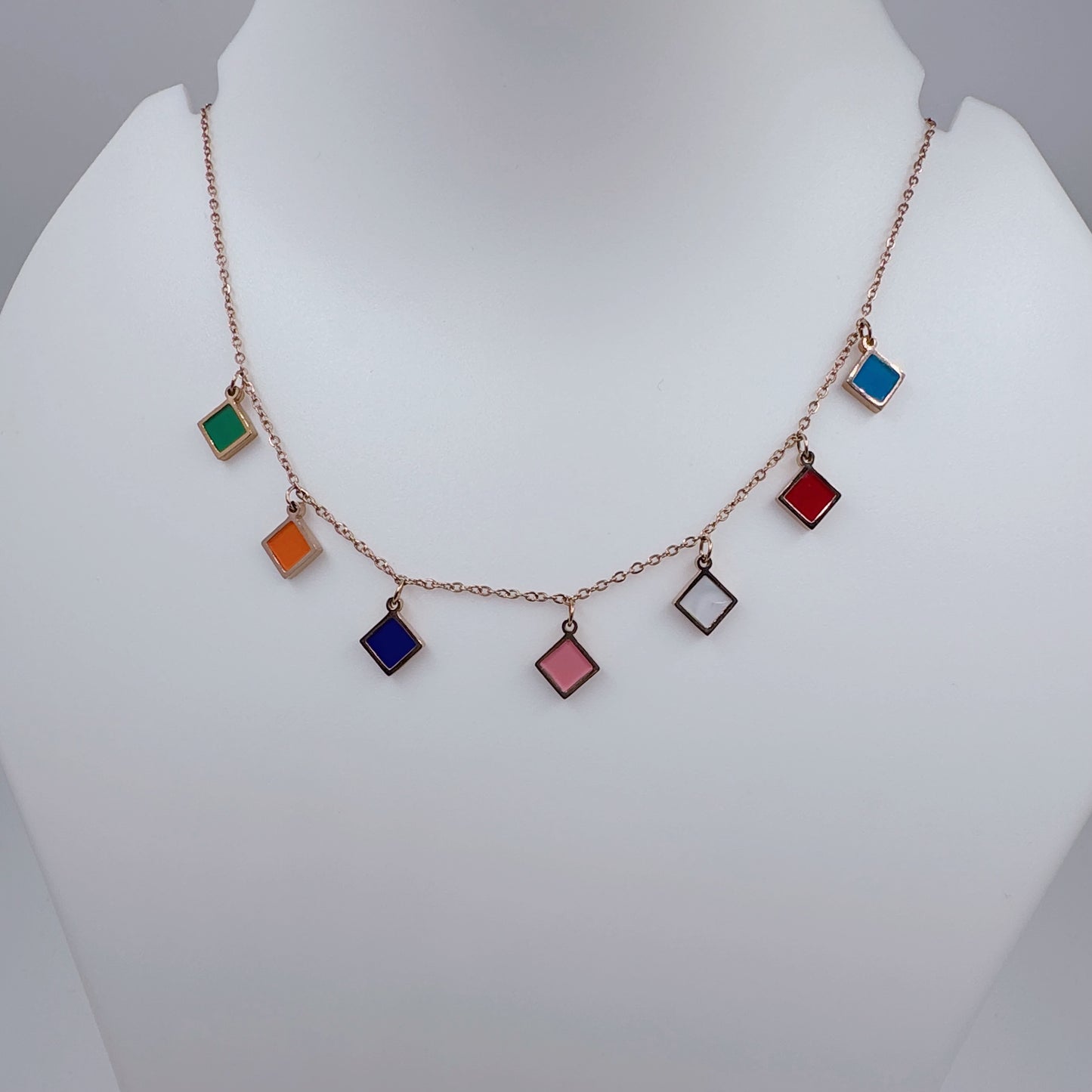 Simple Multicolor pendant hanging chain