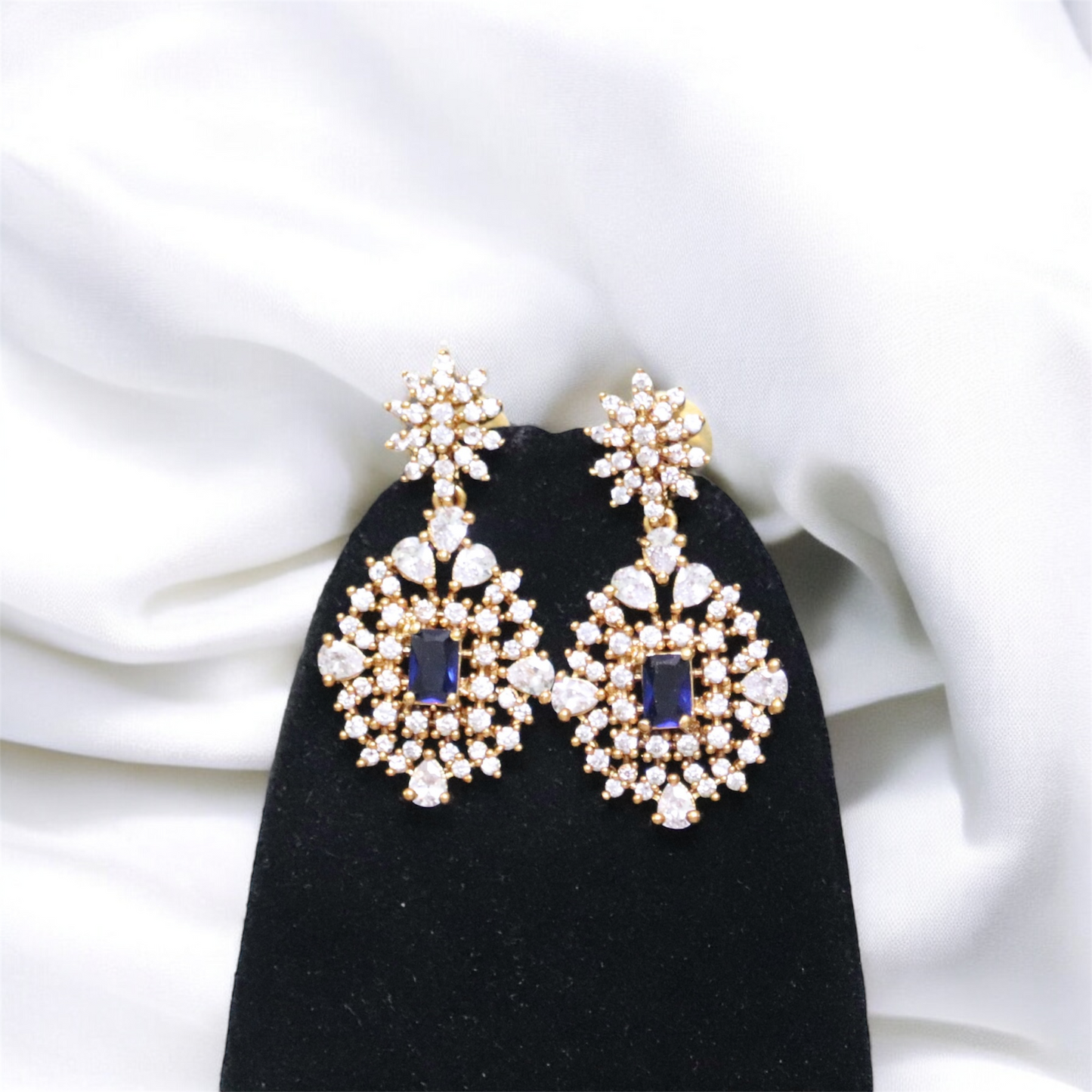 Stunning Simple AD Stone Necklace & Earrings Set