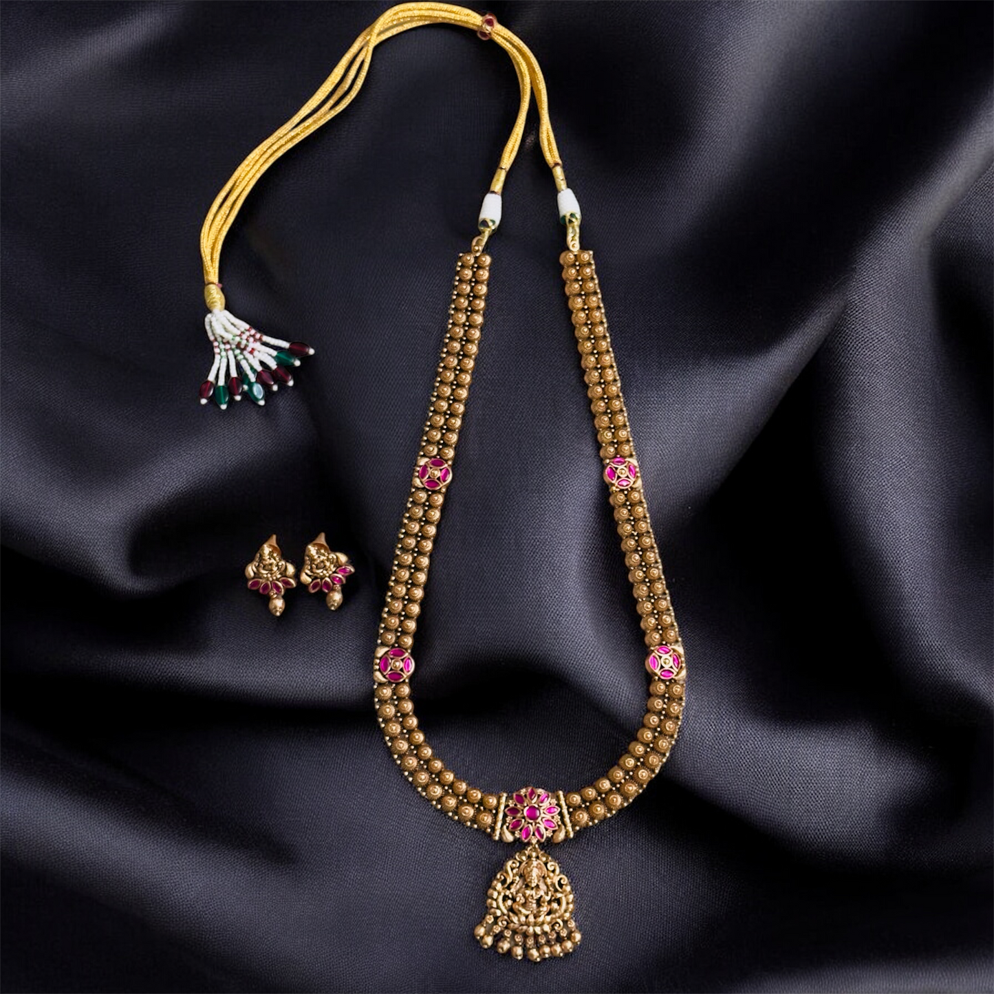 Antique Lakshmi Idol Bridal Haaram & Earrings Set