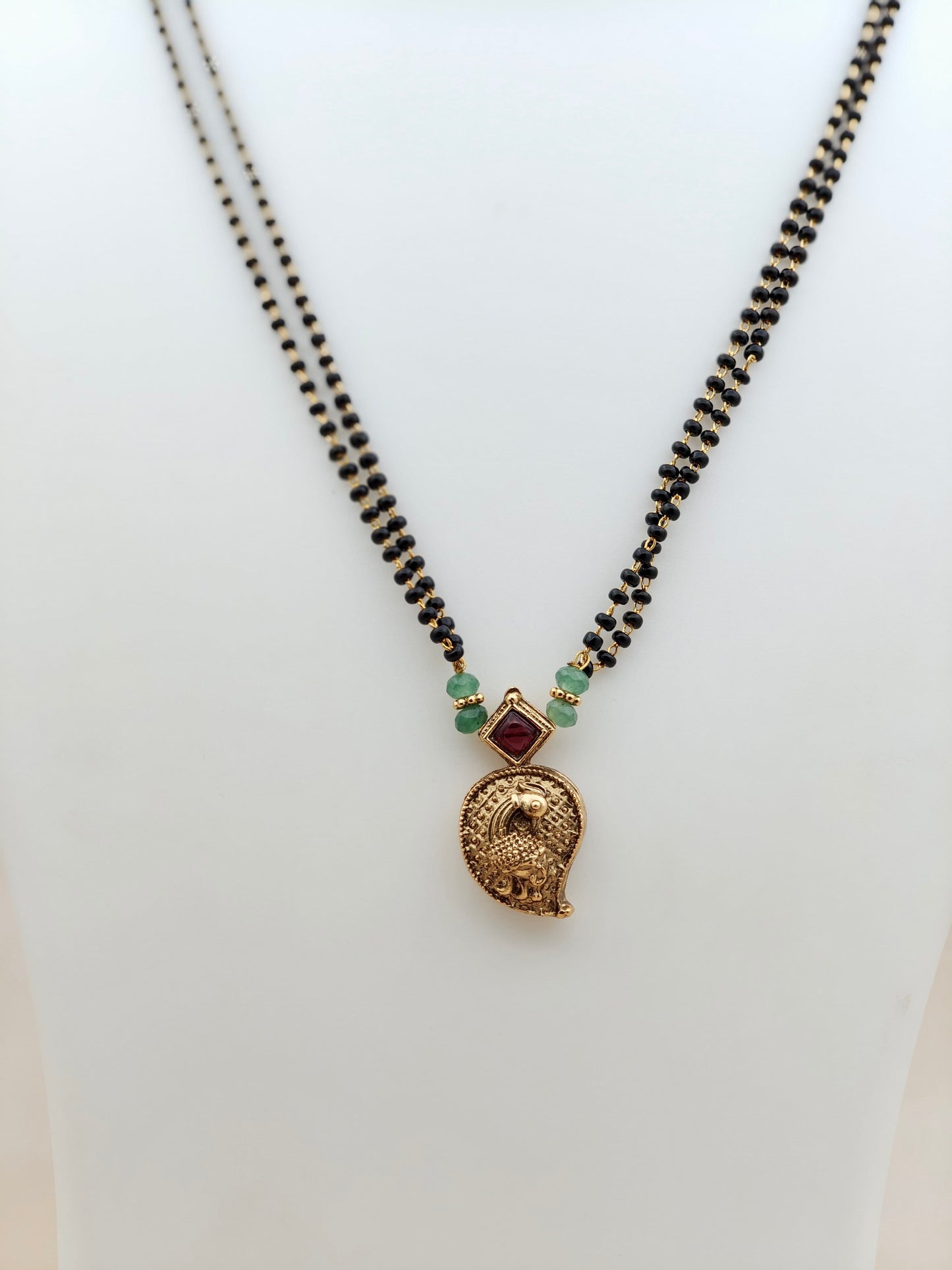 Karimani chain with Mango Pendant