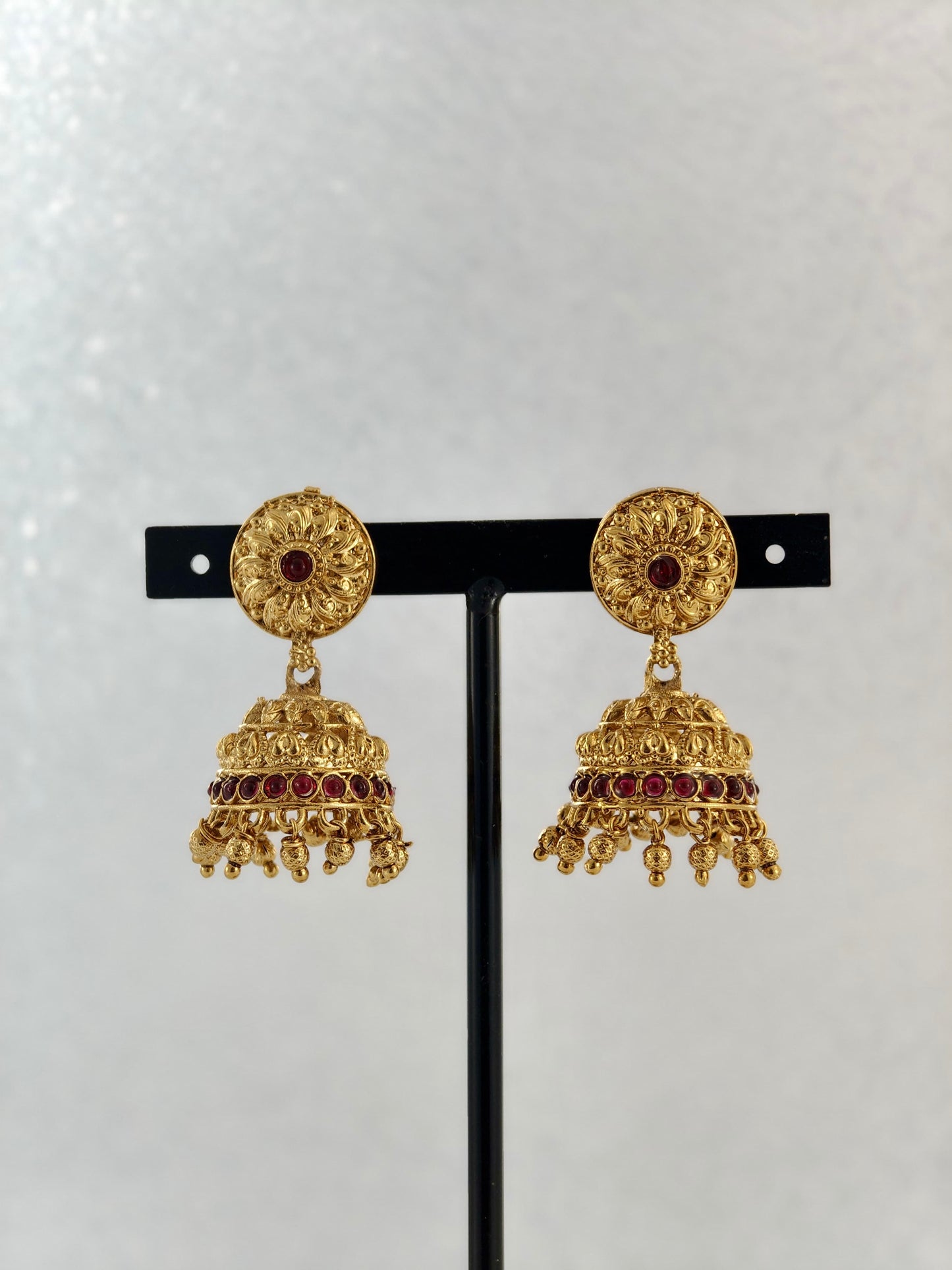 Beautiful Jumka Maroon stone