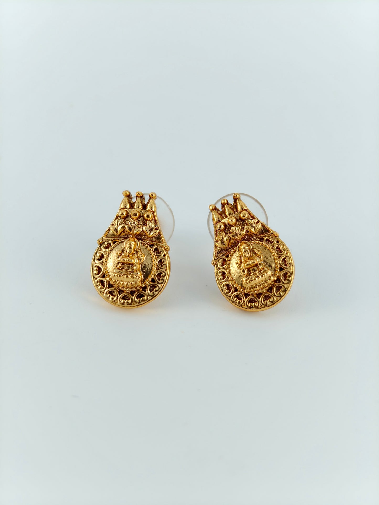 Traditional coin necklace