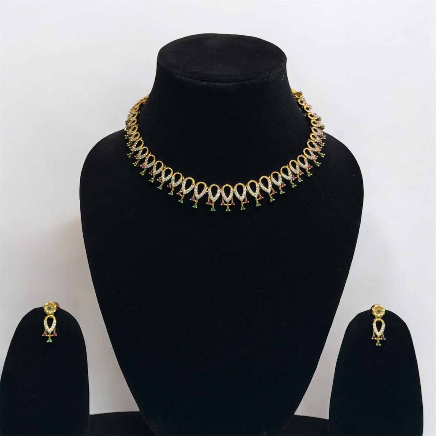 Simple and Elegant Necklace with Earrings Set