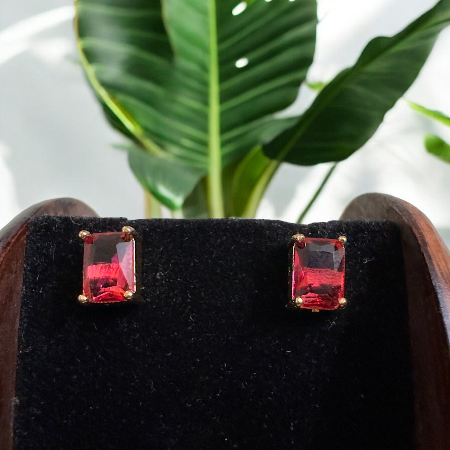 Single Stone Stud (square-small)