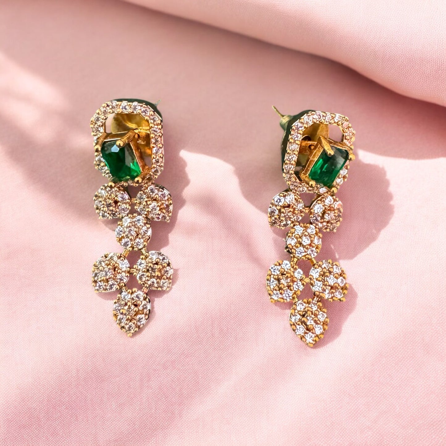 Stunning Stone Changeable Necklace & Earrings Set