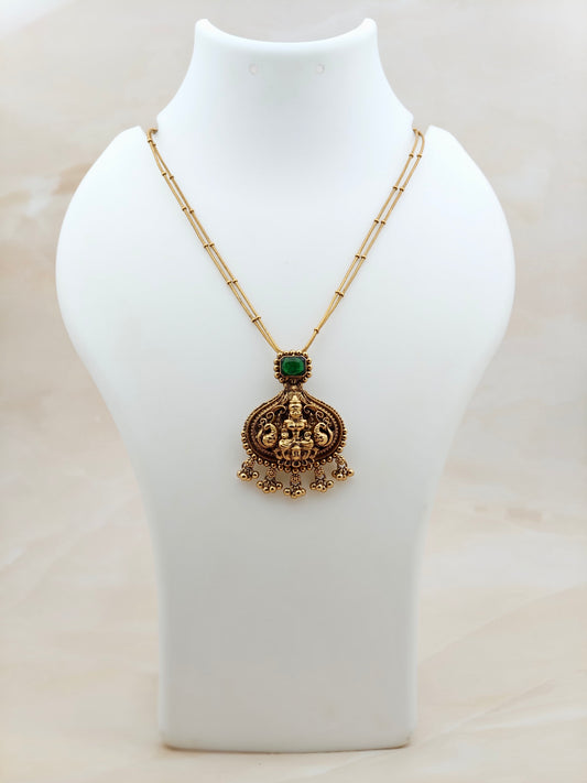 Lakshmi Pendant Necklace Green