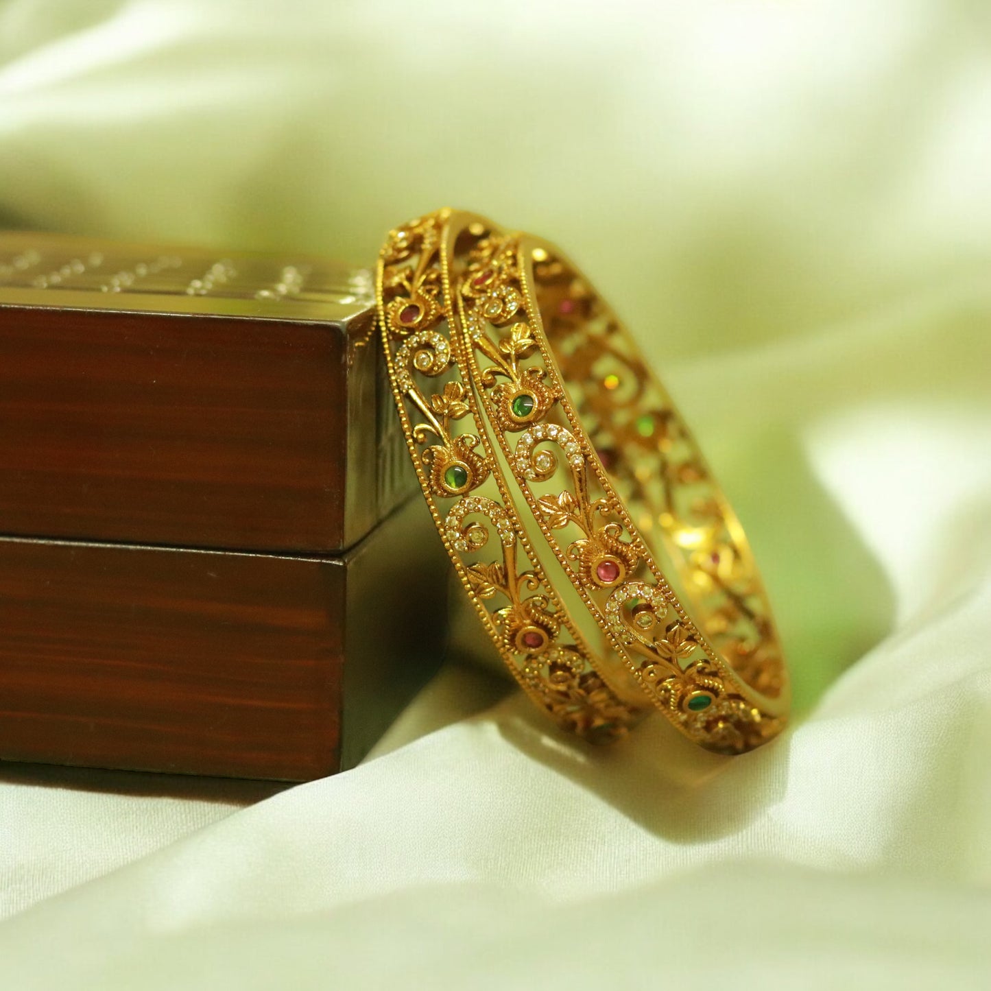 Antique Multi Stones Bangle (Set of 2)