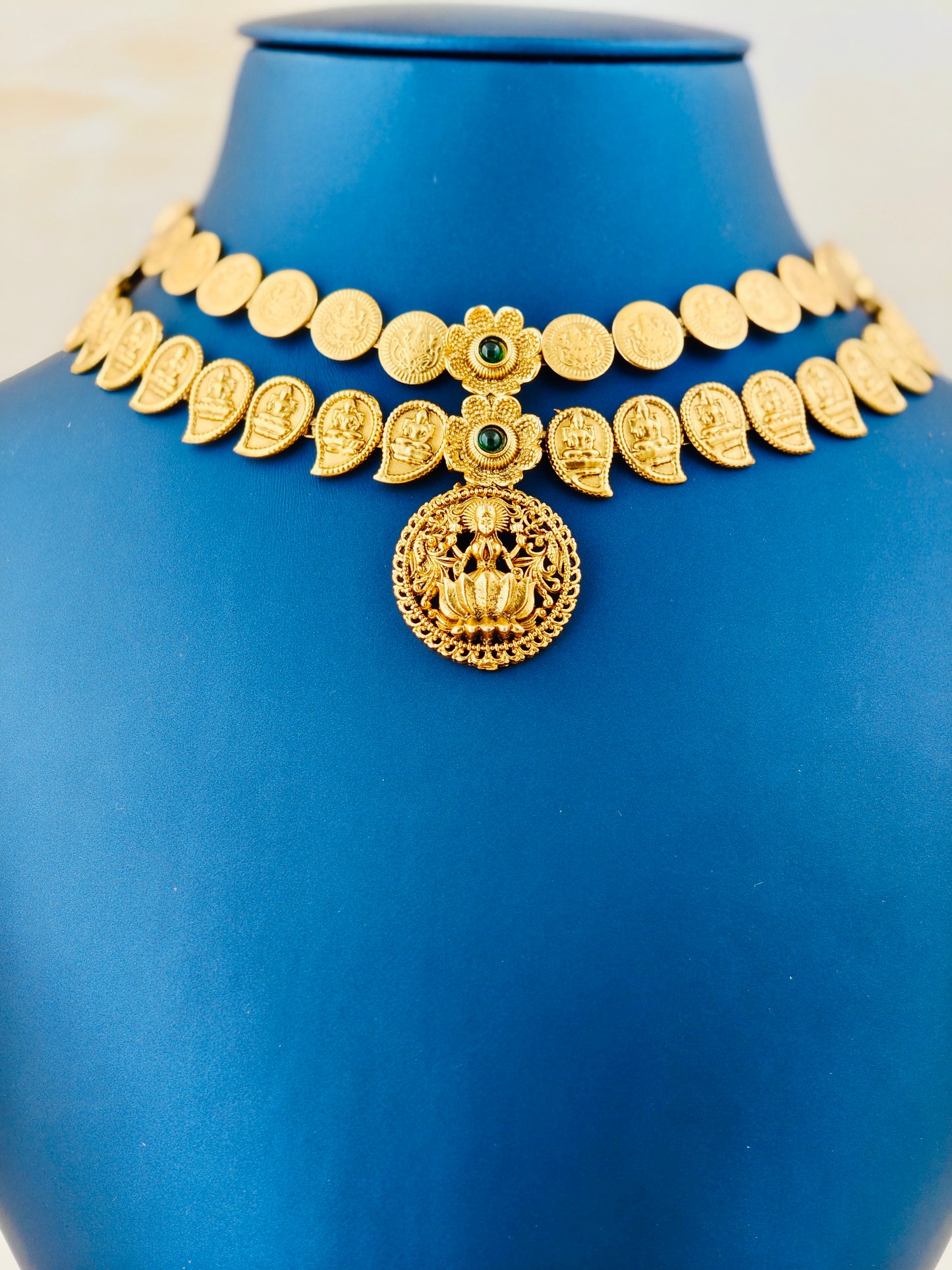 Traditional Coin Manga Necklace
