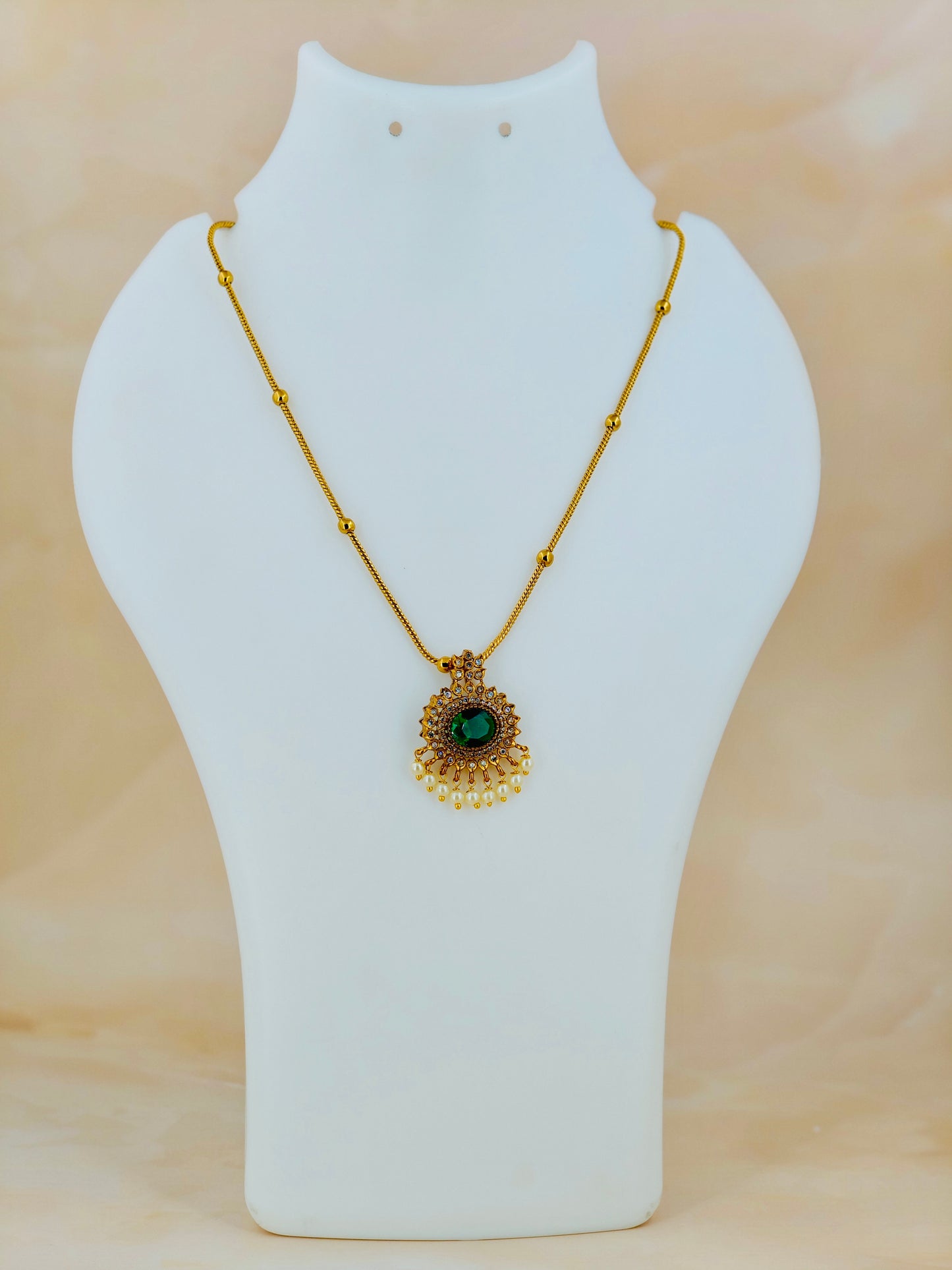 Stunning A D stone Single Pendant Chain
