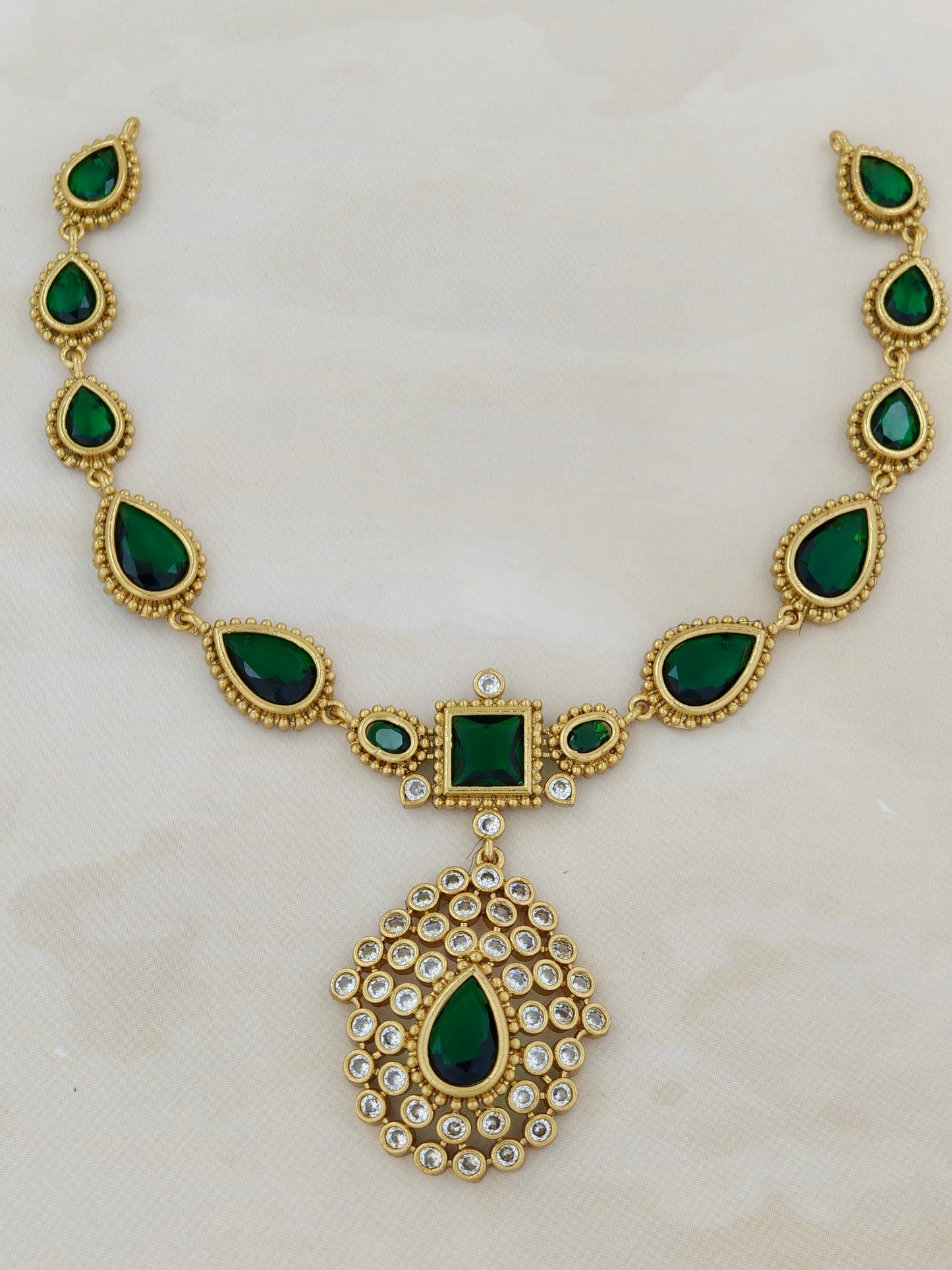 Premium Necklace in Emerald Green