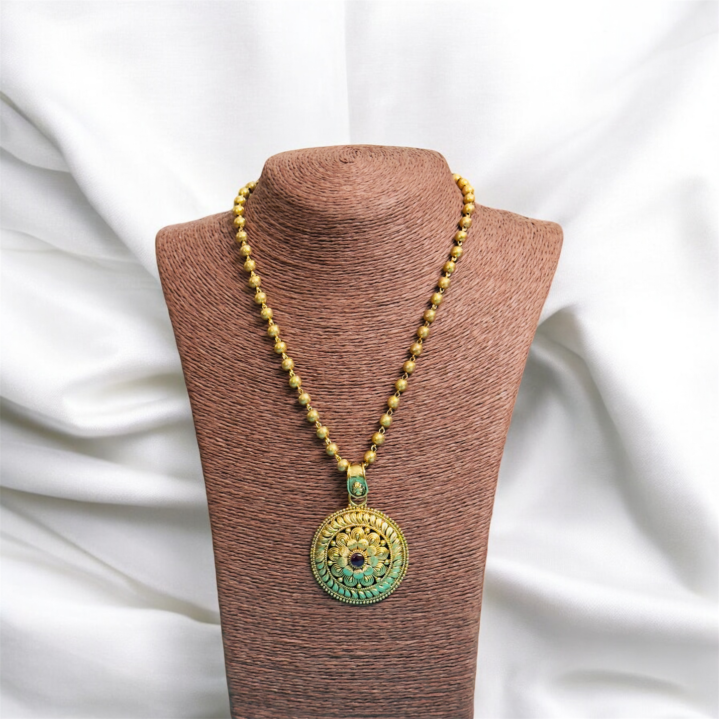 Traditional Large Pendant Balls Chain with Earrings