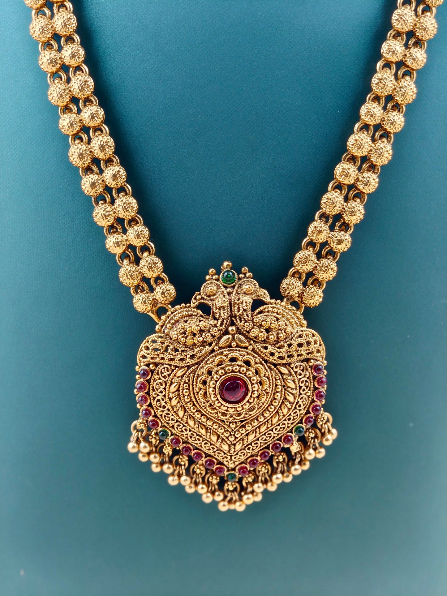 Classic Peacock Pendant Haaram