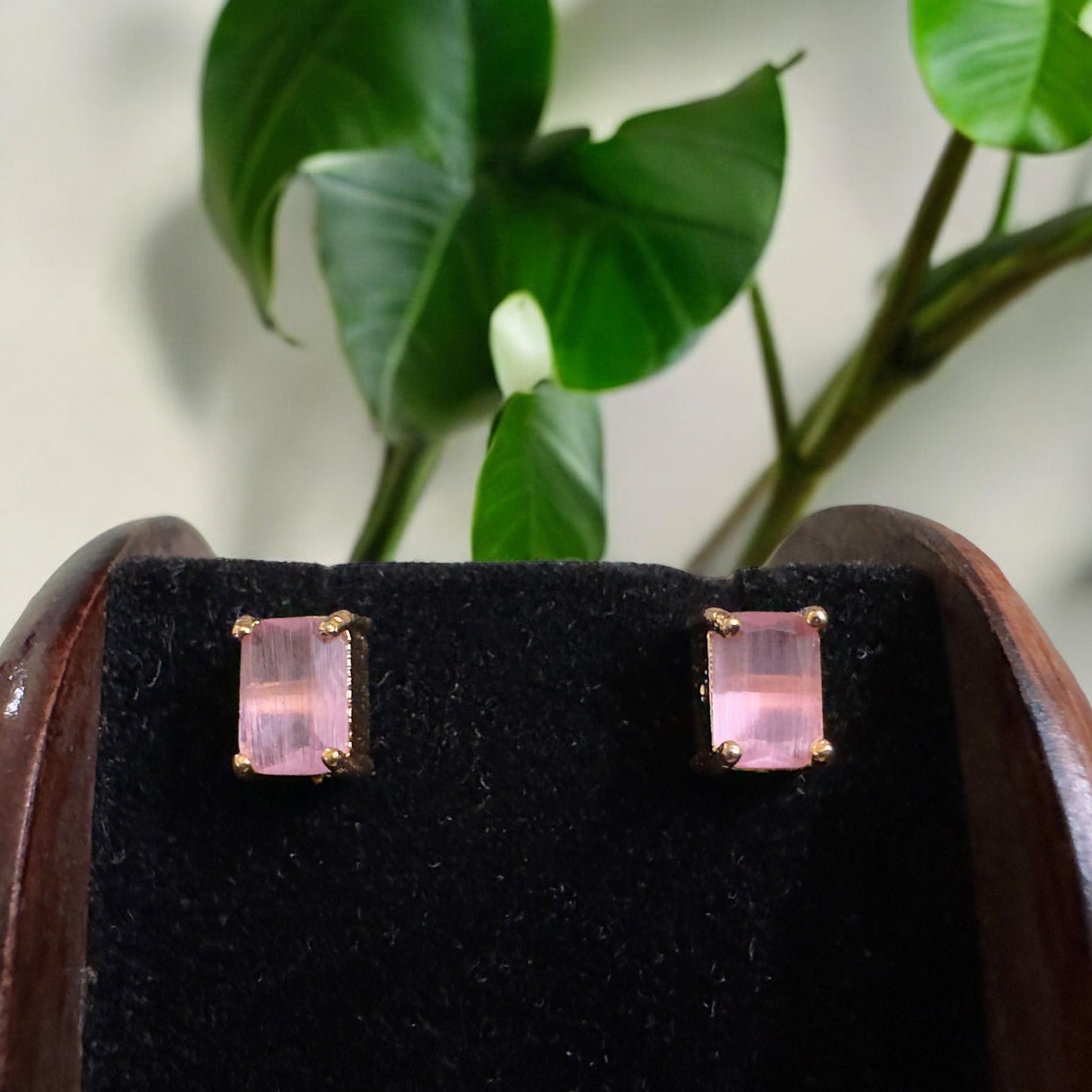 Single Stone Stud (square-small)