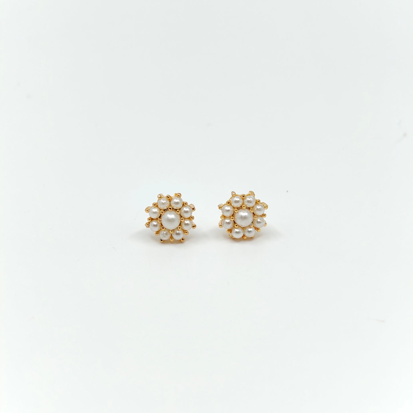 Studs-Medium