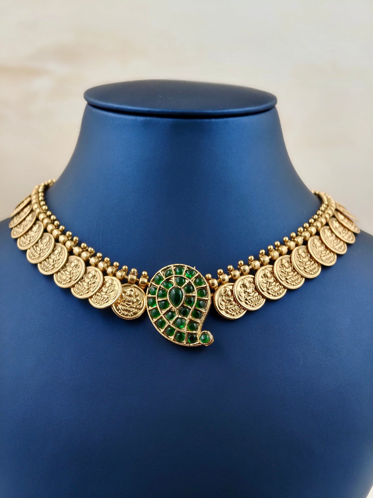 Trending Kaashu Maala with Maanga Pendant