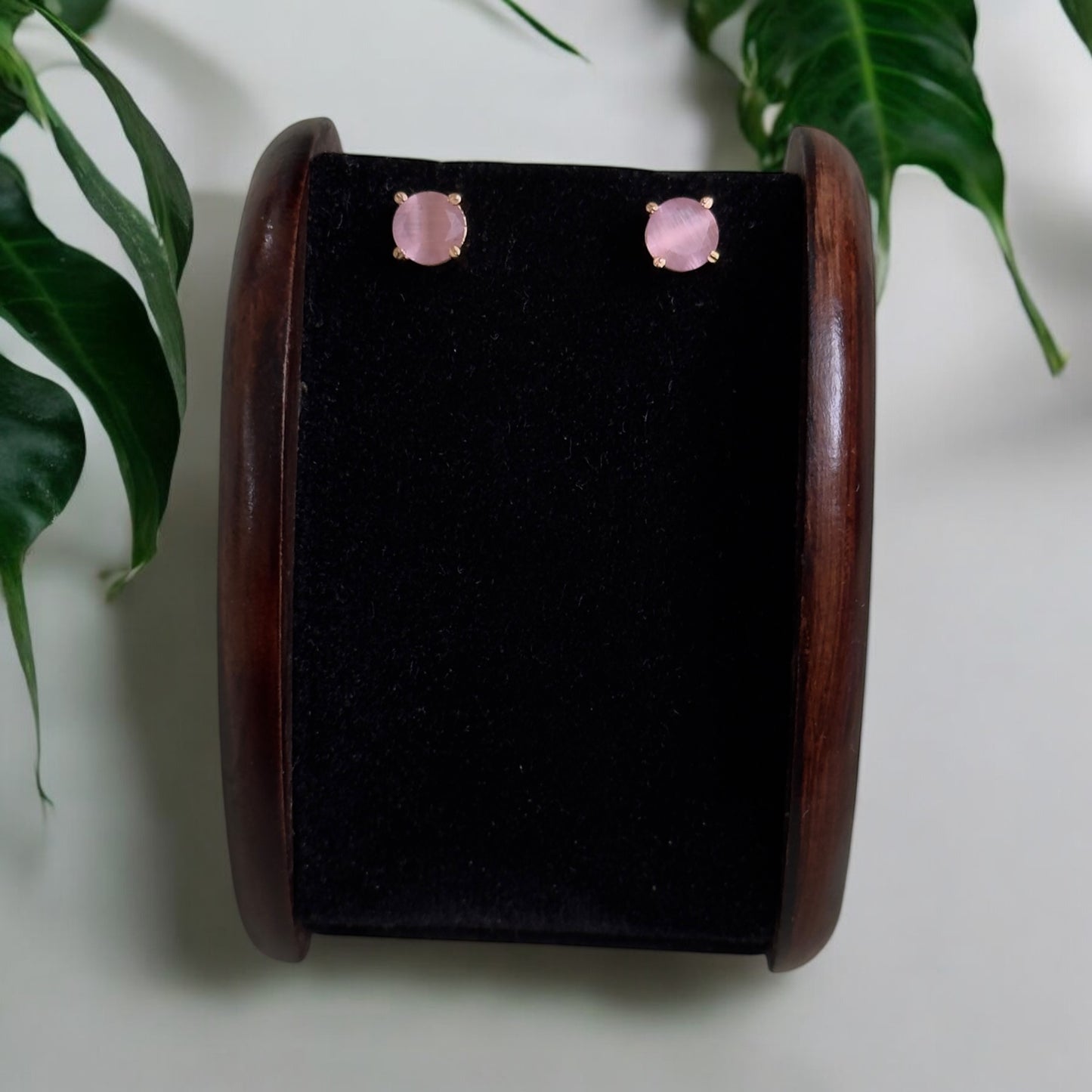 Single Stone Stud (round-small)