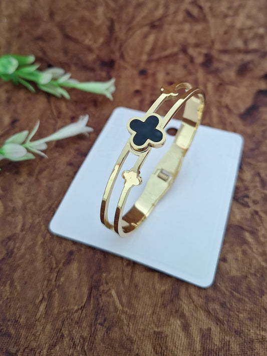 Anti -tarnish Gold Plated Kada