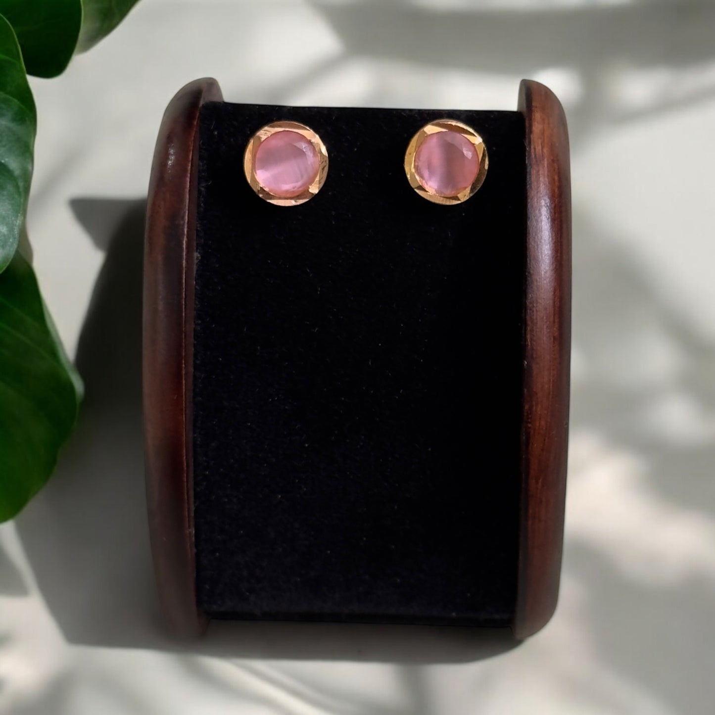 Single Stone Studs (round)