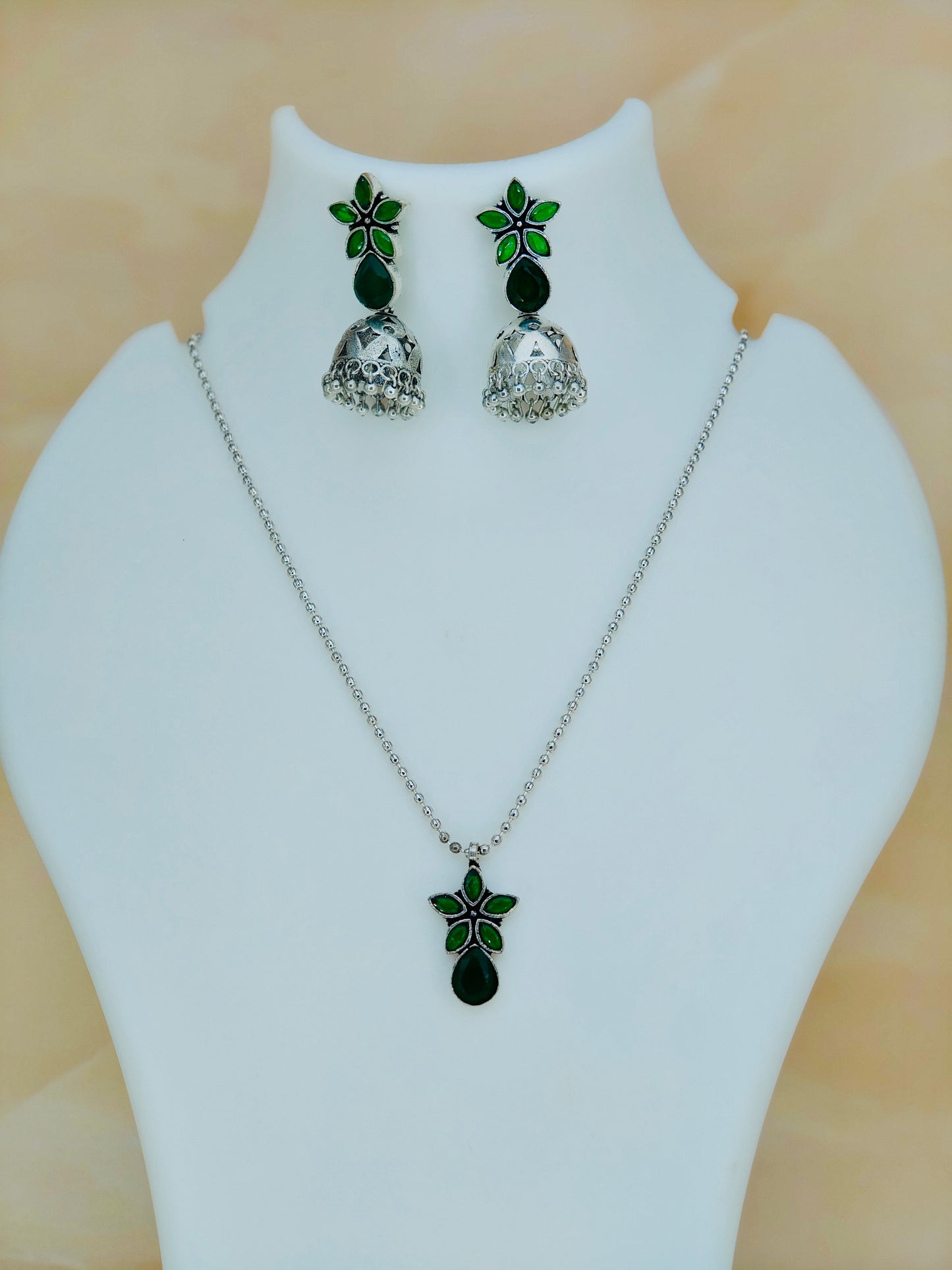Simple Oxidised Set Green