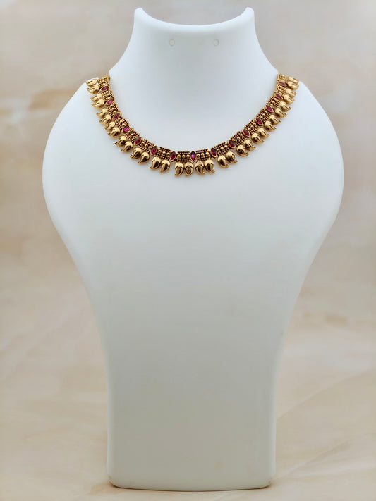 Beautiful Mango Design Necklace