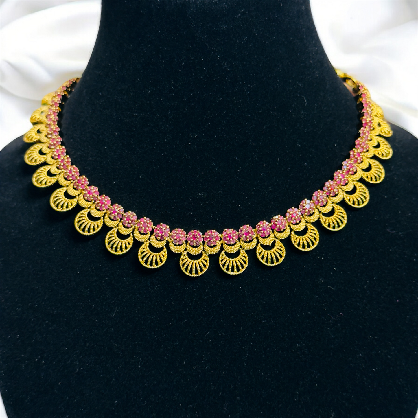 Simple and Elegant Necklace with Earrings