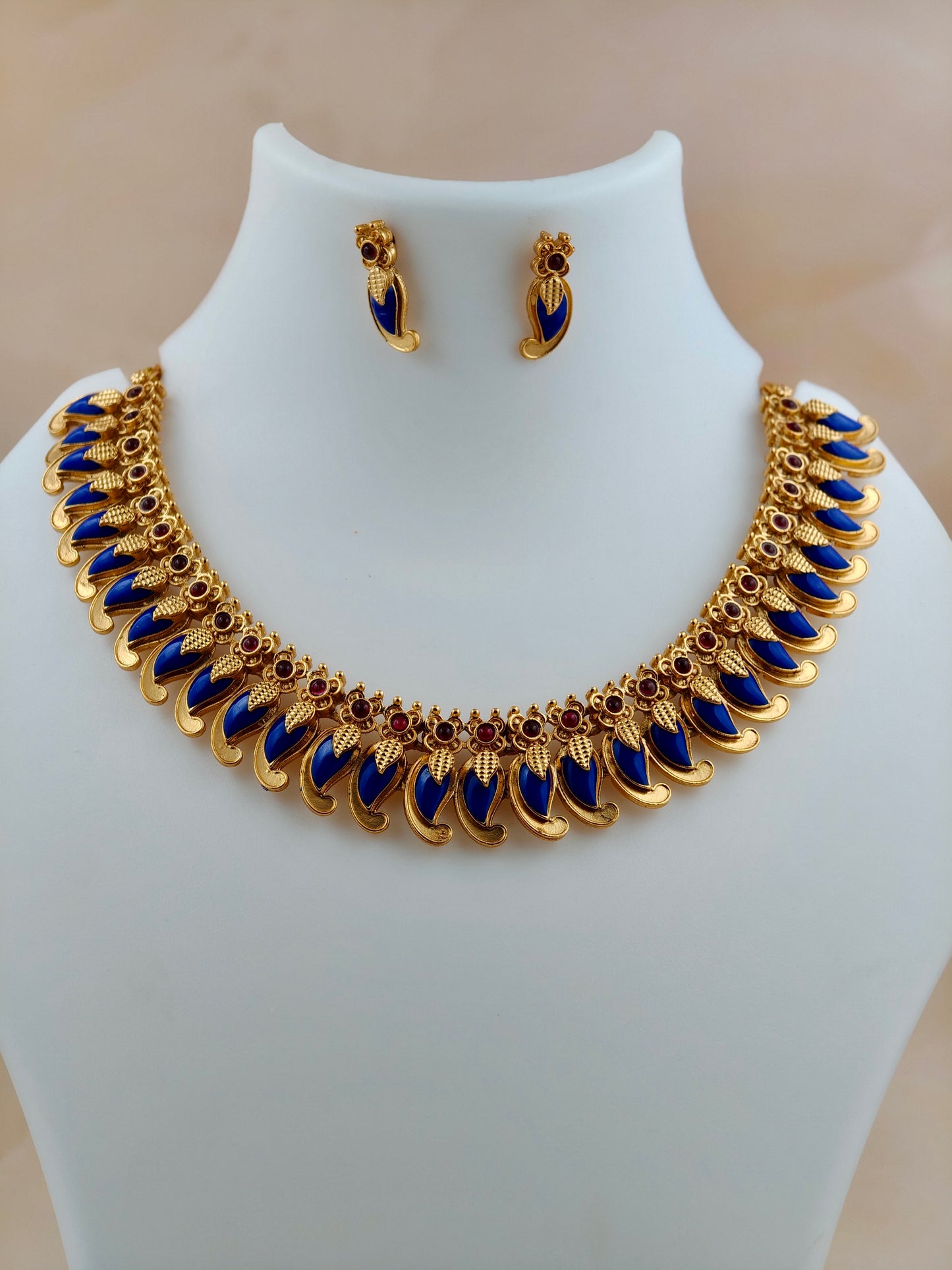 Premium Mango Necklace Royal Blue
