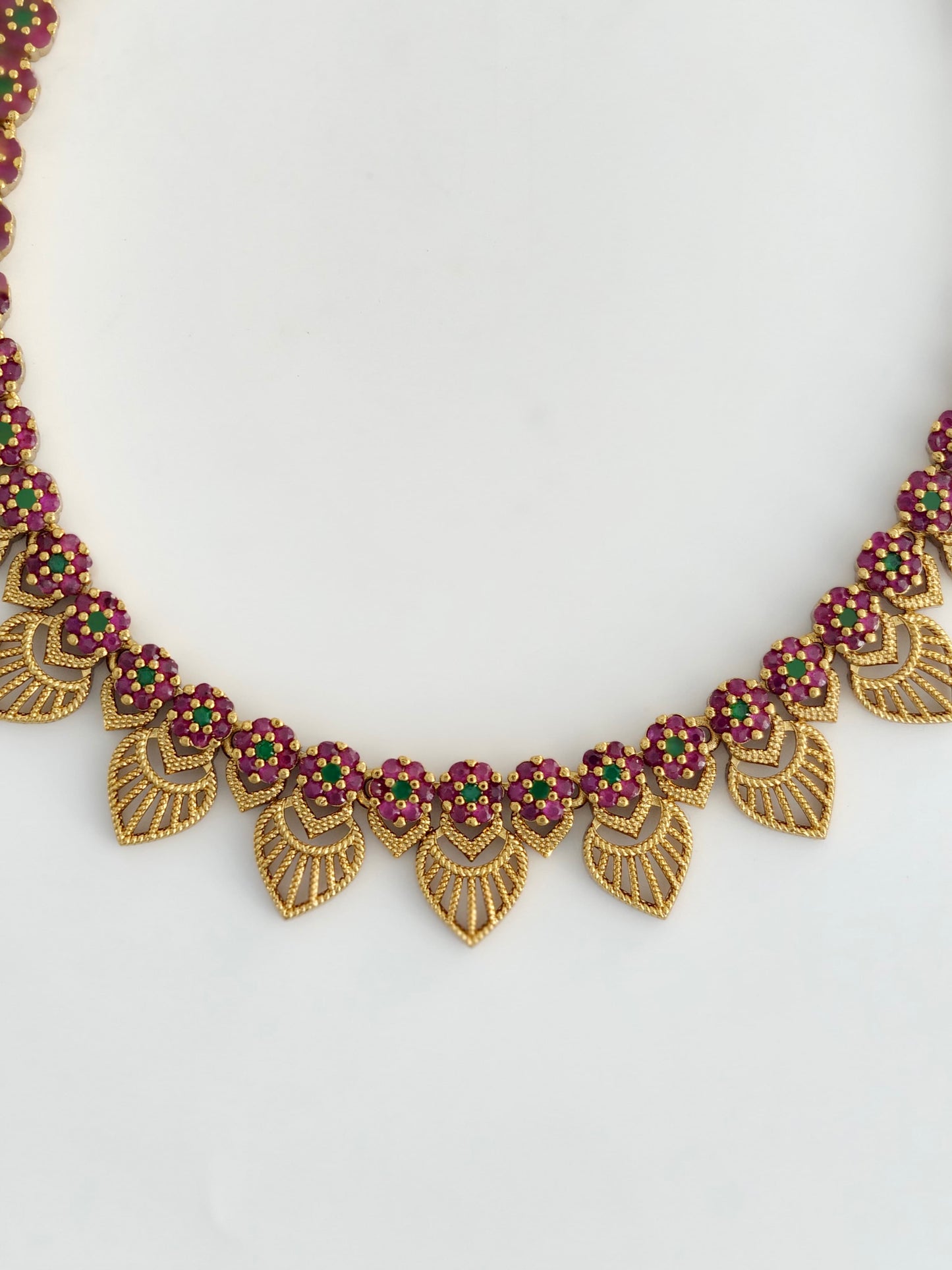 Mehandi Antique Necklace with Stones