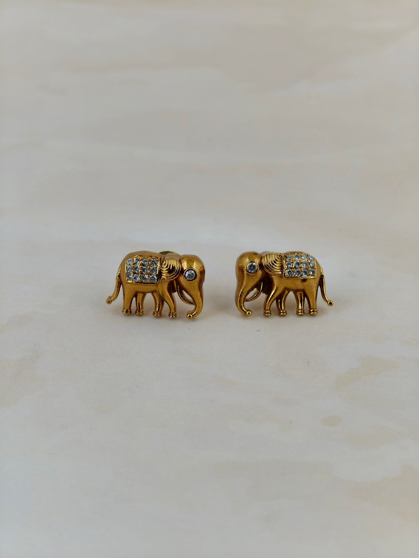 Cutie Elephant Pendant Necklace