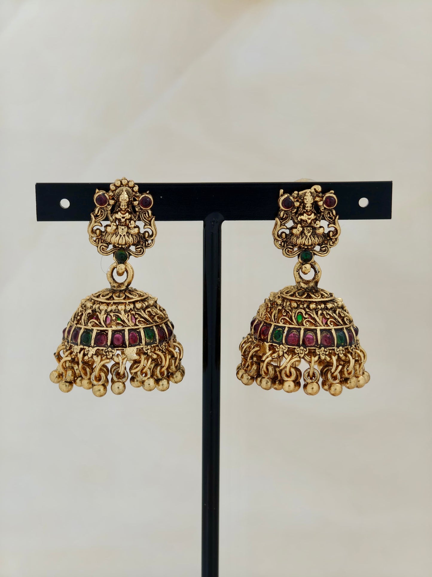 Trending Jumka