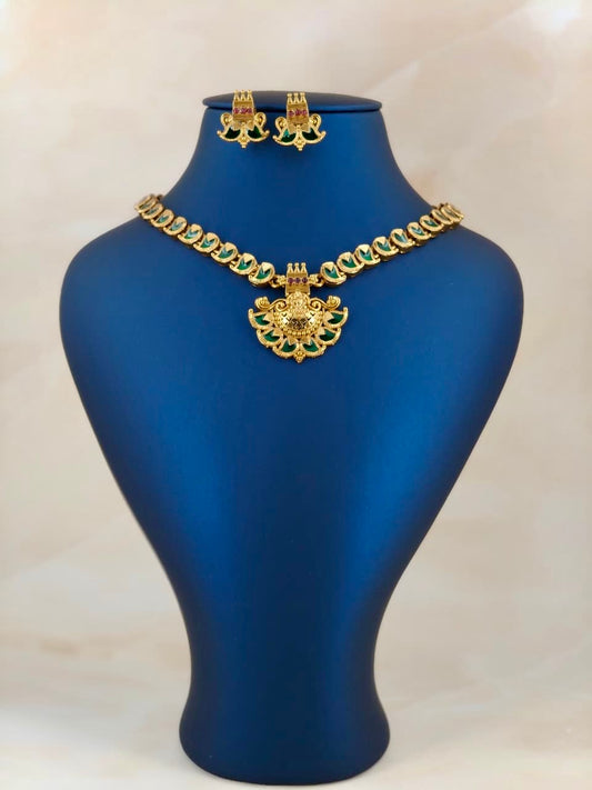 Antique Lakshmi Pendant Enamel Necklace Green