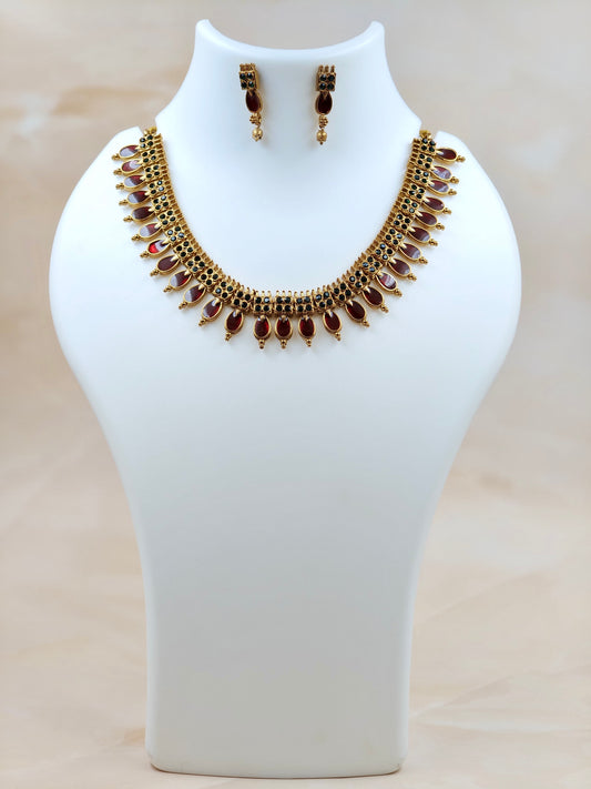Beautiful Nagapada Necklace