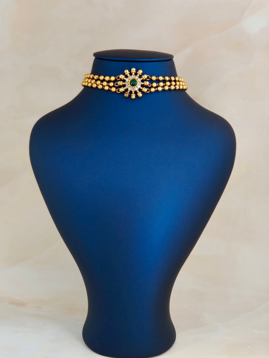 Flower Pendant Choker