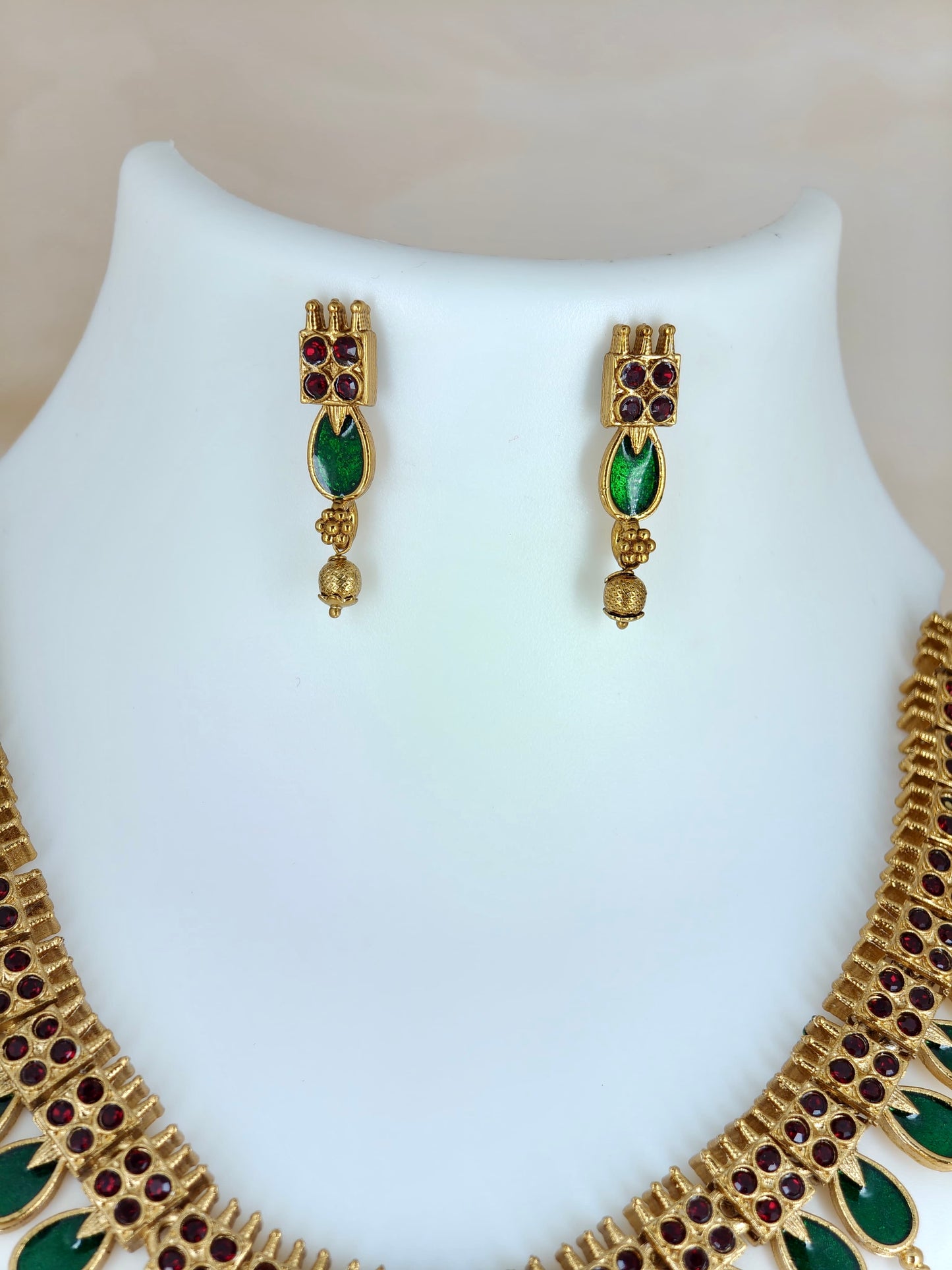 Beautiful Nagapada Necklace