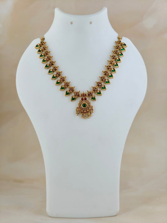 Beautiful Green Stone Necklace