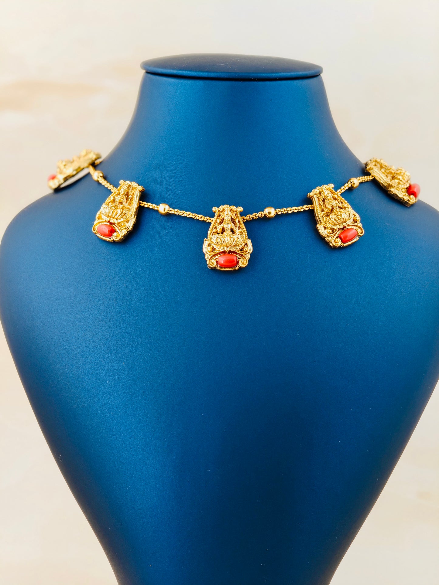 Multi lakshmi pendant Choker