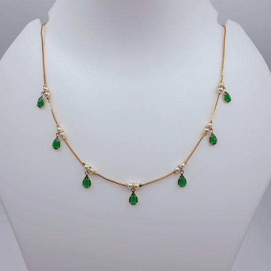 Beautiful Green Drops Necklace