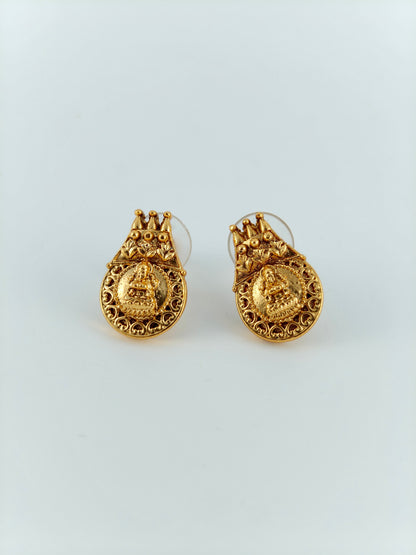 Traditional coin necklace