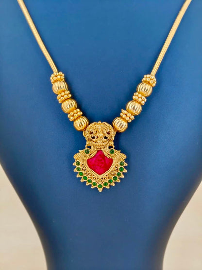 Single Palakka Pendant Necklace Rani Pink