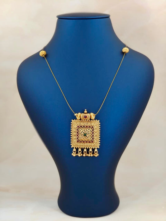 Square Pendant Invisible Necklace