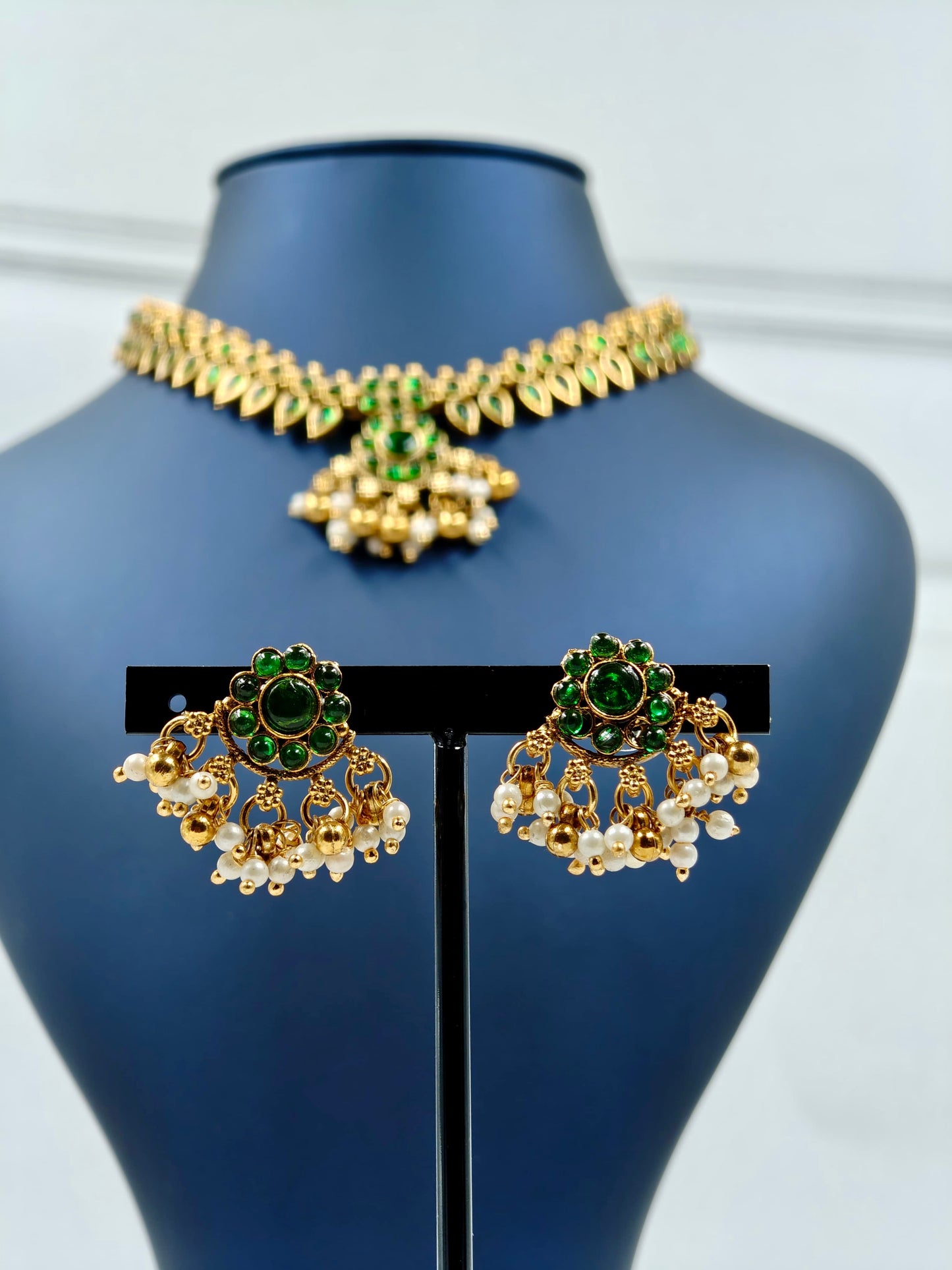 Beautiful Simple Necklace