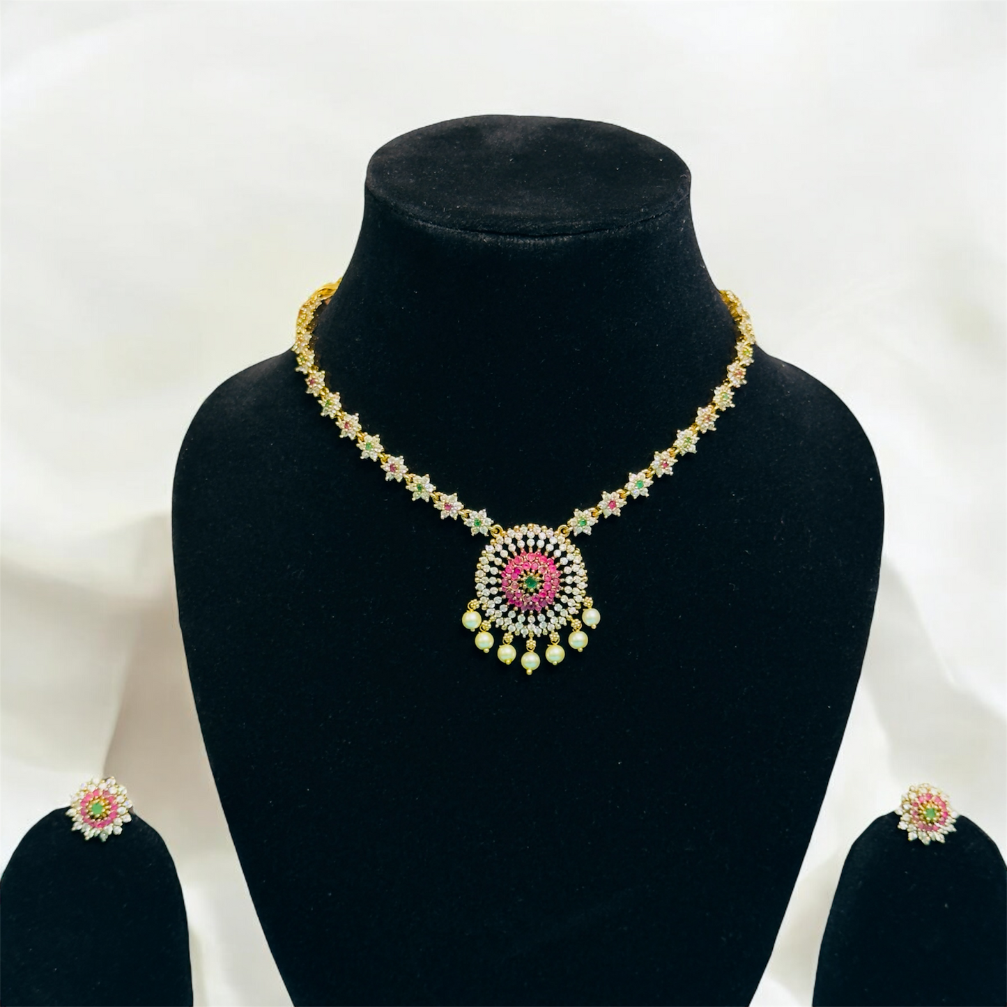 Simple Multi Stone Necklace with Pearls